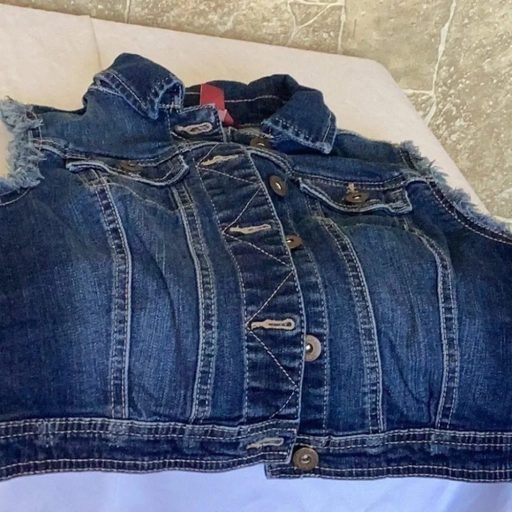 Arizona child’s Jean Vest S3